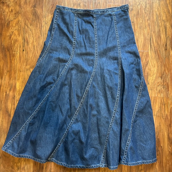 Liz Claiborne Dresses & Skirts - Vintage 90s Inspired Liz Claiborne Dark Blue Denim Paneled Midi Skirt Size 10